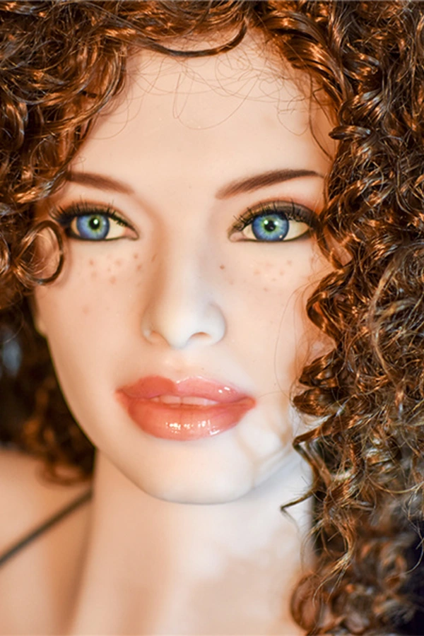 Grosse Brueste Sexpuppen