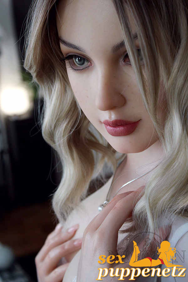 sex puppe